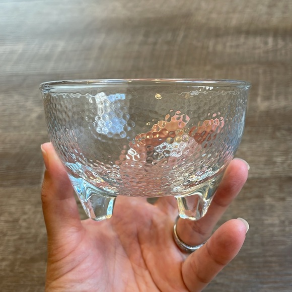 Set of 2 Vintage Crisa Libbey Pebble Texture Footed Glass Serving Bowls - Picture 4 of 10